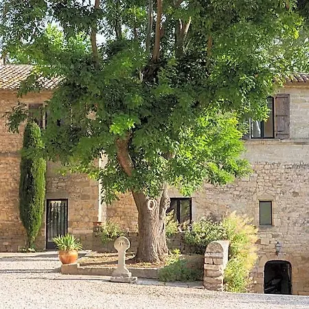 Prieure Saint-nicolas - Les Maisons 4* Dions